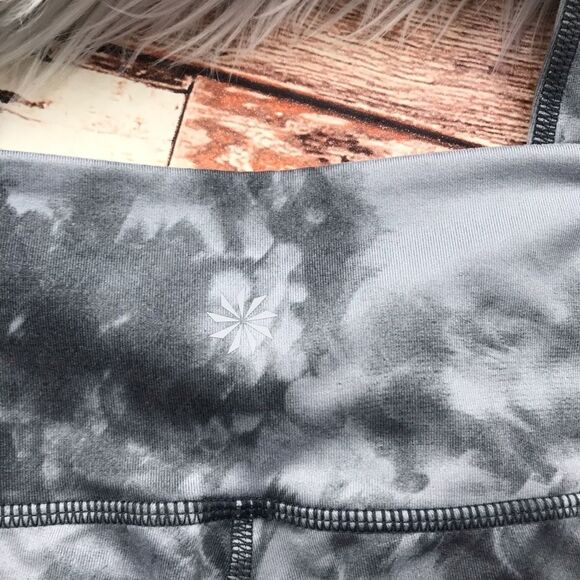 Athleta tiedye watercolor print leggings high rise‎ - Picture 3 of 5